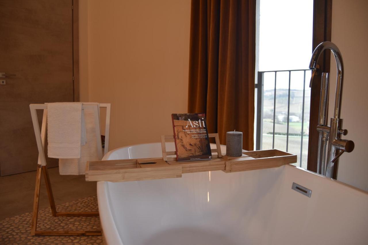 Cascina Tre Botti Hotel Agliano Terme Eksteriør billede