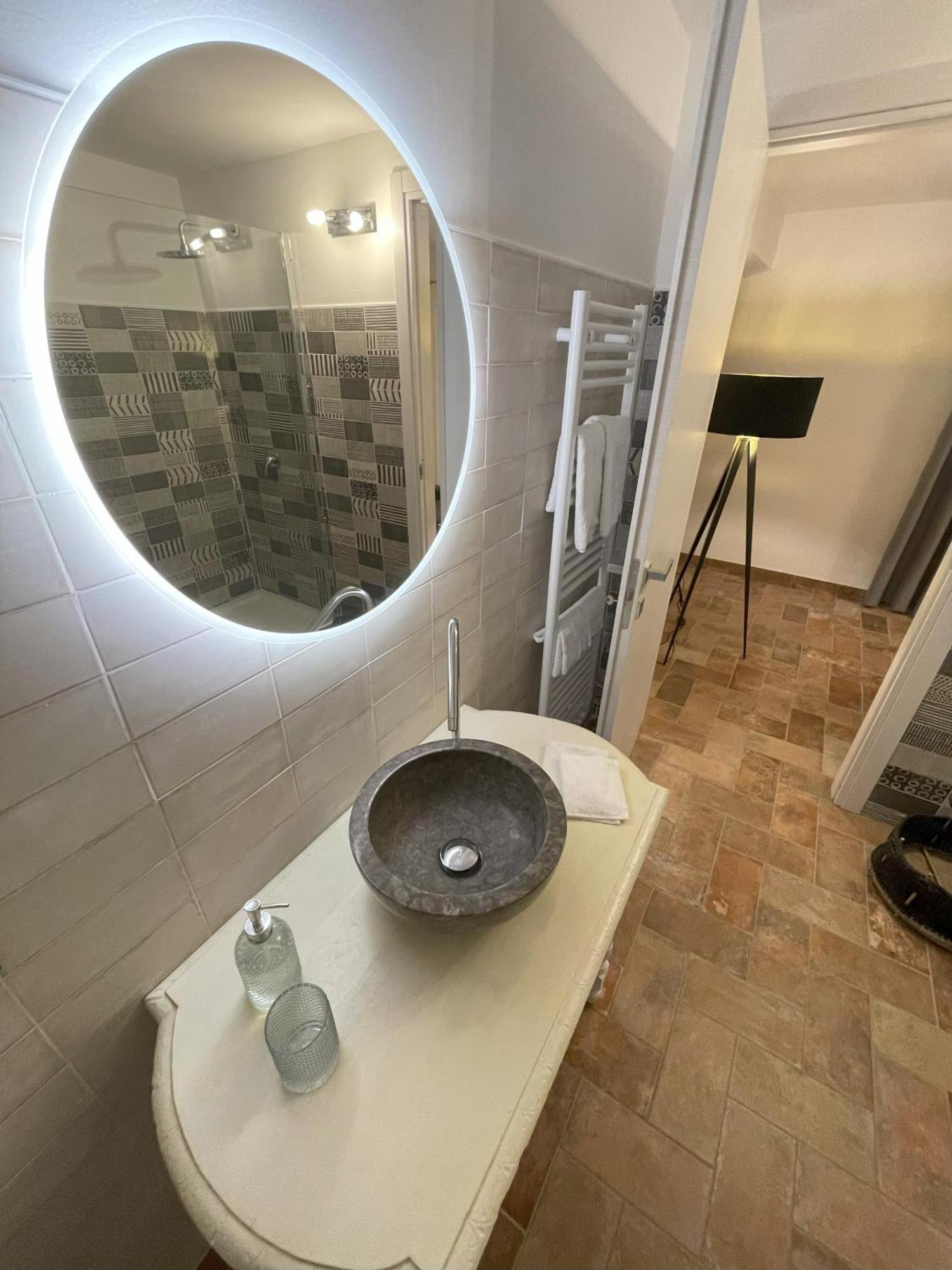 Cascina Tre Botti Hotel Agliano Terme Eksteriør billede